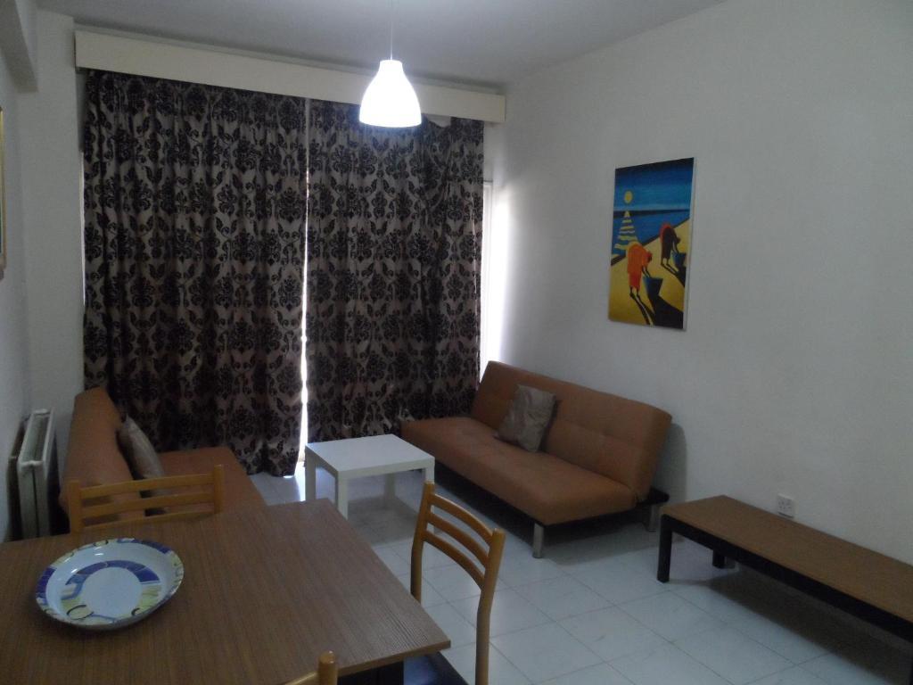 Geotanya Apartments Limassol Quarto foto